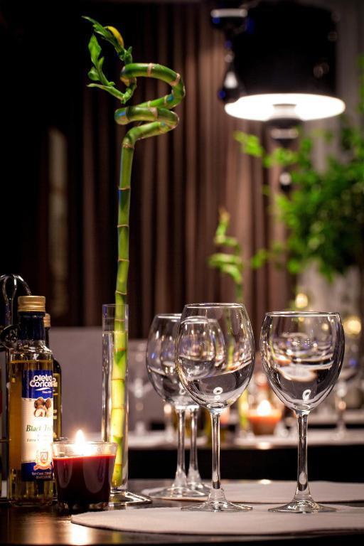 Voyage Hotel Karaganda Zewnętrze zdjęcie
