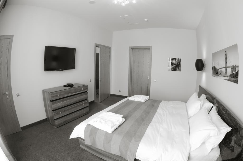 Voyage Hotel Karaganda Zewnętrze zdjęcie