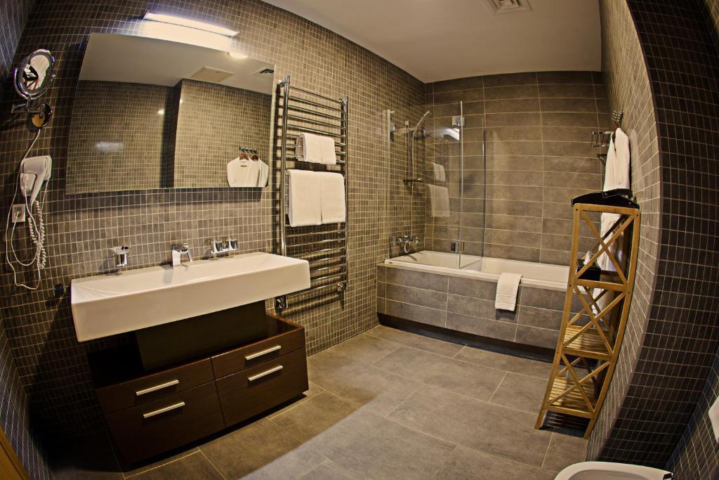 Voyage Hotel Karaganda Pokój zdjęcie