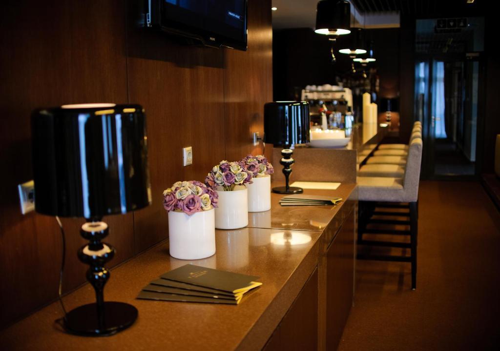 Voyage Hotel Karaganda Zewnętrze zdjęcie